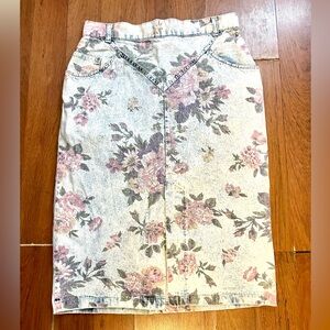 Vintage Carlyle drop waist detail floral acid wash denim skirt